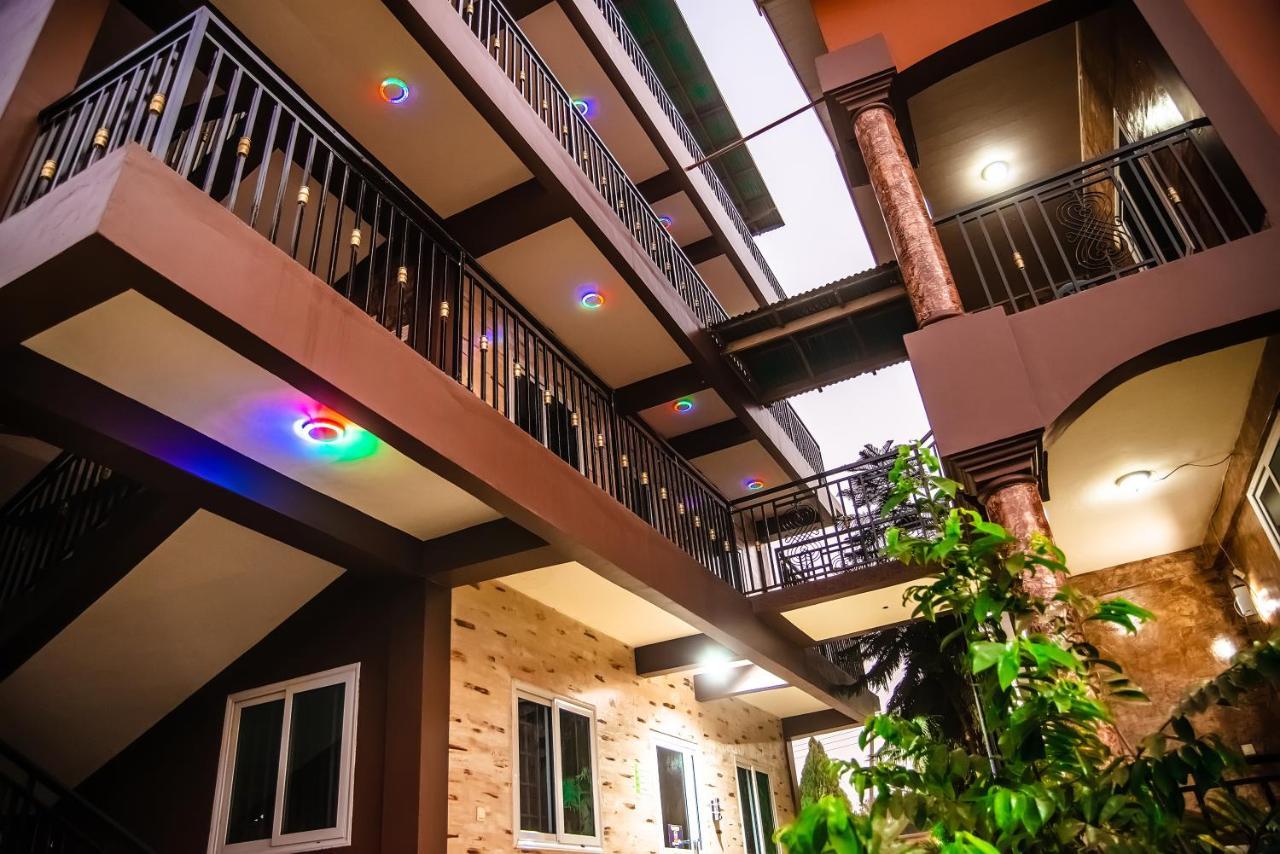 Homey Lodge Kumasi Exterior foto