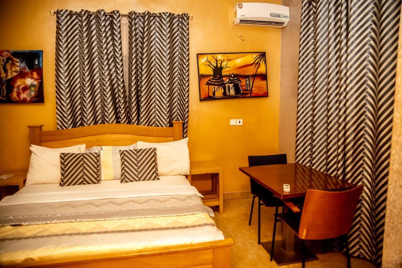 Homey Lodge Kumasi Exterior foto
